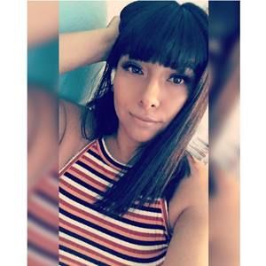 Meet your Posher, Mireya